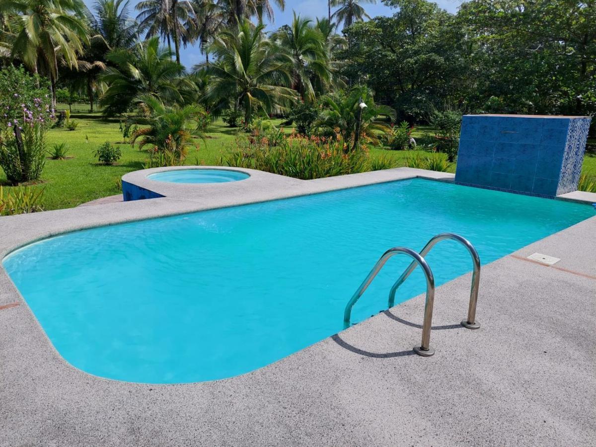 All Rankins Eco-Lodge ตอร์ตูเกโร ภายนอก รูปภาพ